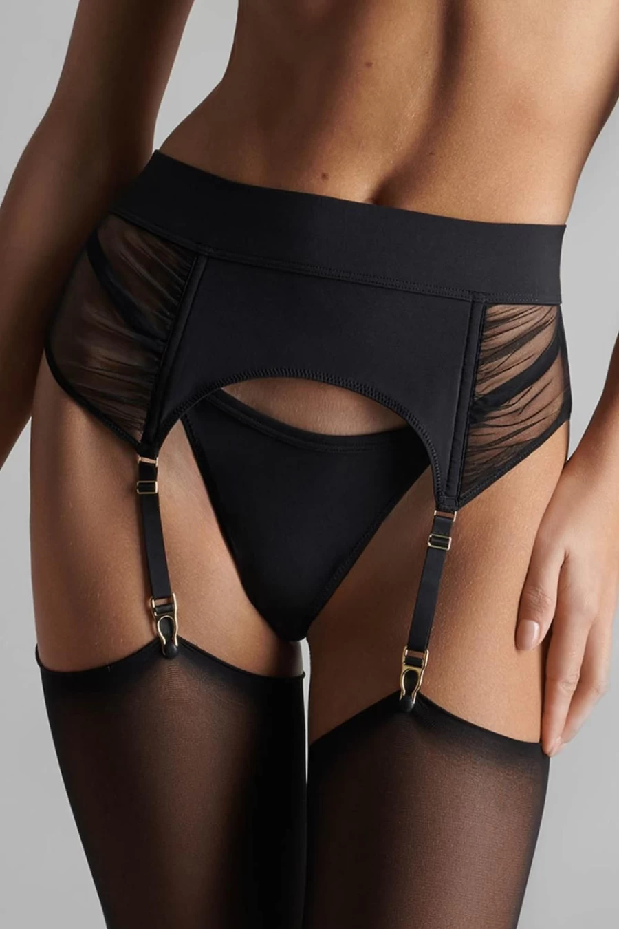 Maison Close Black Nuit Fauve Suspender Belt for Stylish Outfits