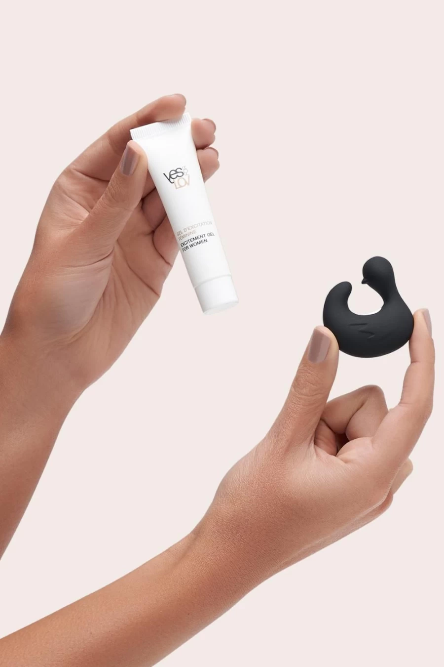 YESforLOV Black Lov'Finger Clitoral Stimulator - Rechargeable G-Spot Vibrator for Women, Waterproof Adult Toy for Powerful Pleasure
