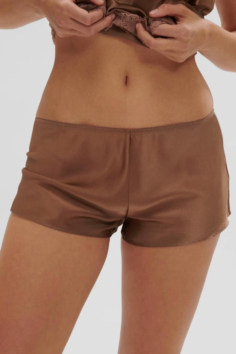 Simone Pérèle Dream Silk Macchiato Shorts - Luxurious Women's Sleepwear
