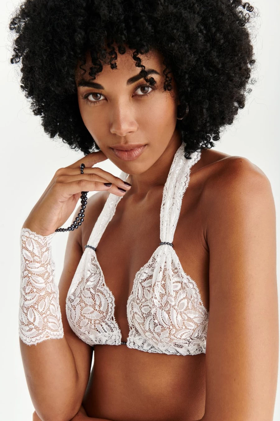 Bracli White Lace Bra - Elegant Parisian Inspired Lingerie