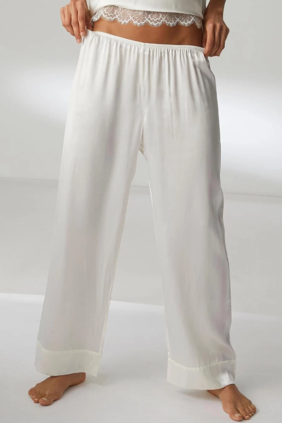 Simone Pérèle Dream Silk Pants in Natural - Luxurious Comfort & Elegance