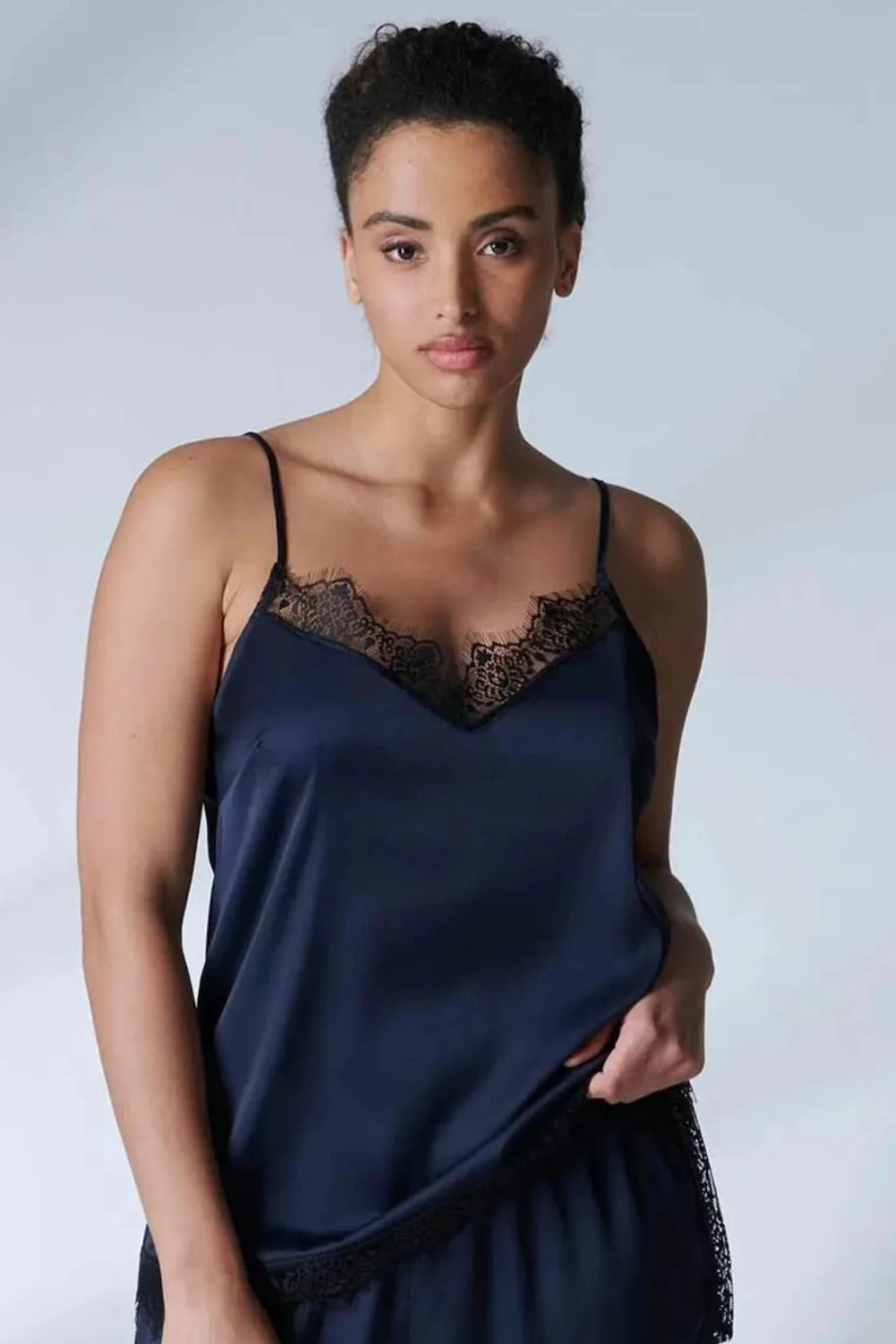 Simone Pérèle Satin Secrets Camisole in Full Moon - Luxurious Women's Sleepwear
