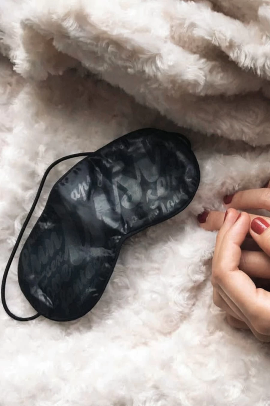 "Bijoux Indiscrets Black Blind Passion Mask – Sensual Eye Cover for Ultimate Seduction"
