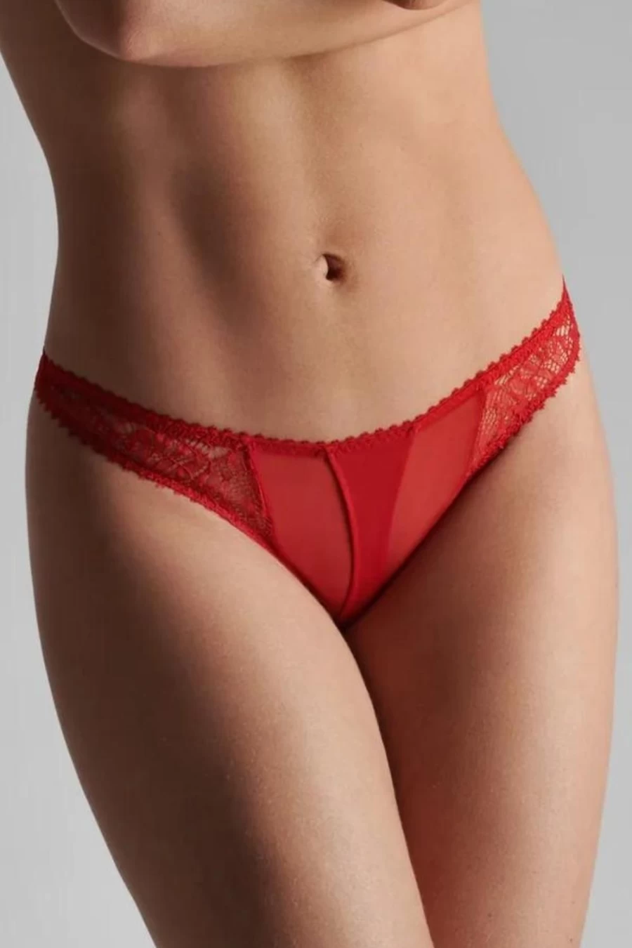 "Maison Close Accroche Coeur Openable Thong Lingerie in Red"