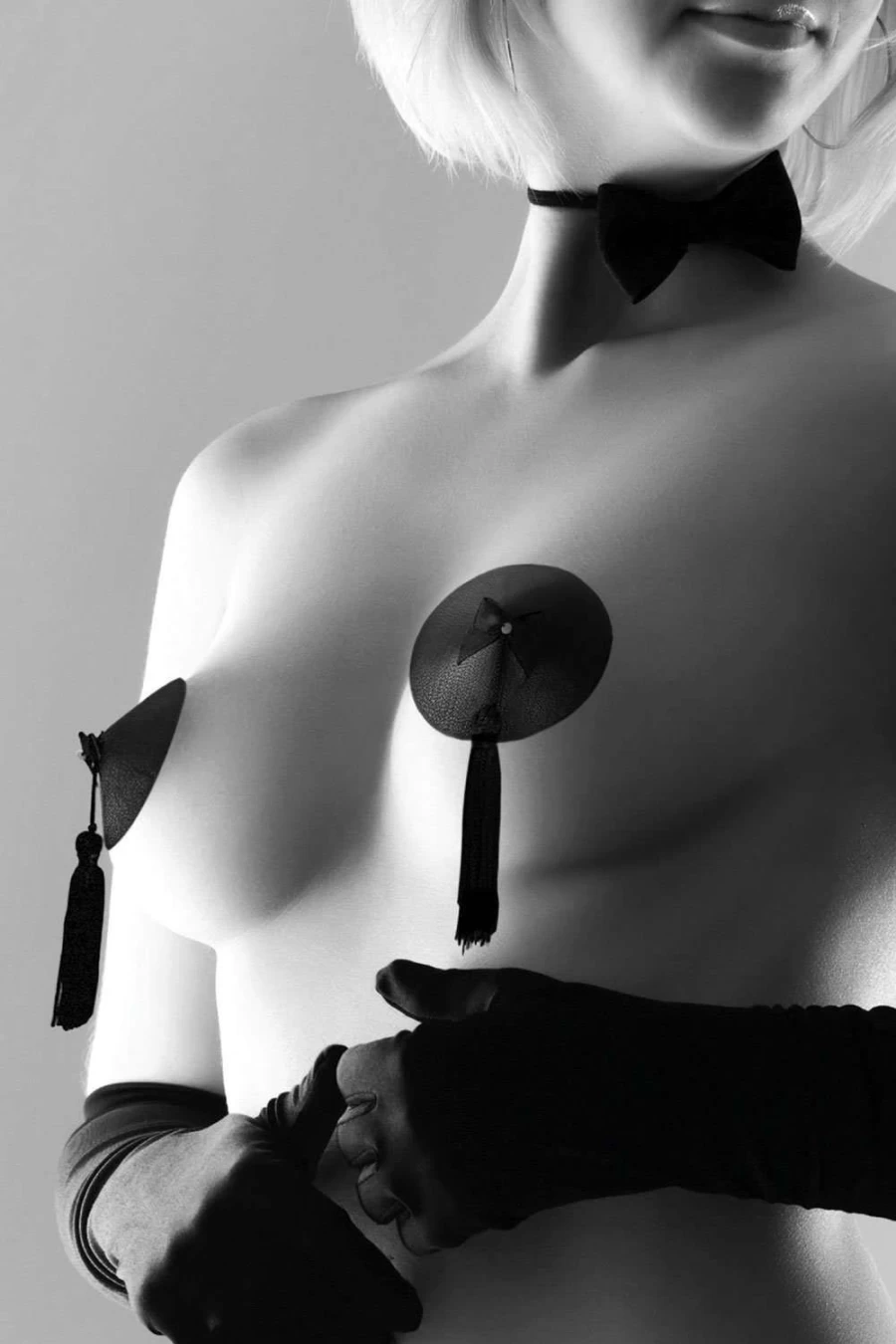 "Bijoux Indiscrets Black Tassel Nipple Covers – Elegant Adhesive Pasties"